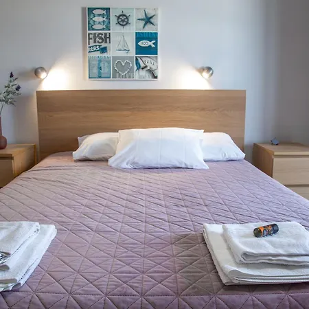 Apartment Nefeli Agia Marina (Crete)